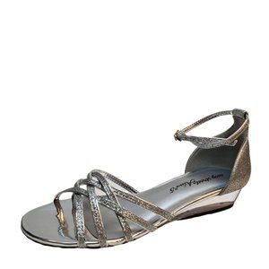Easy Street Womens Tarrah Evening Sandals Silver Glitter 7.5N
